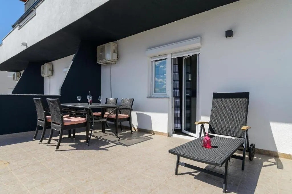 Apartment In Okrug Gornji With Sea View, Terrace, Air Conditioning, Wifi 5134-4 Trogir Croacia